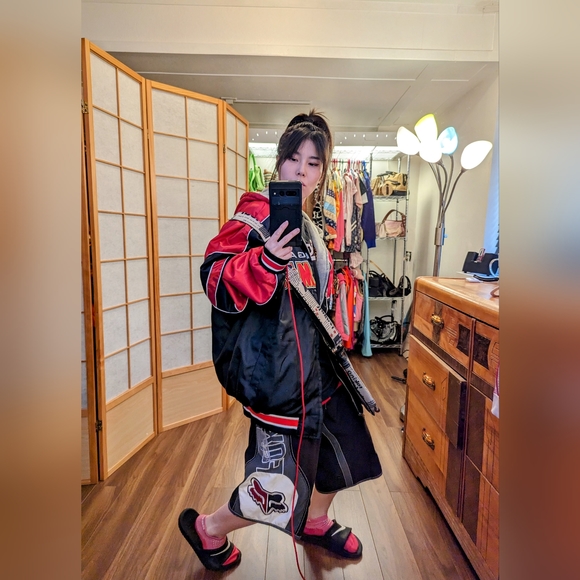 Fox Racing Surf Swim Pants With scraper? - Picture 2 of 5